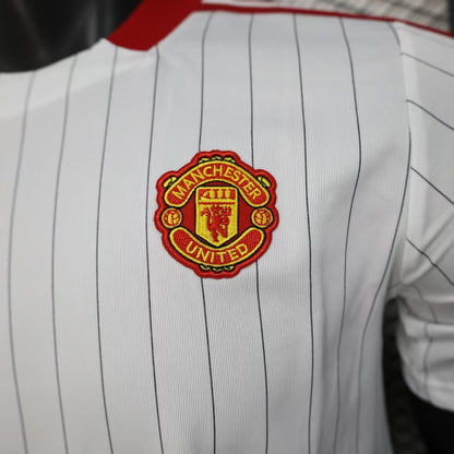 Manchester United white casual fit