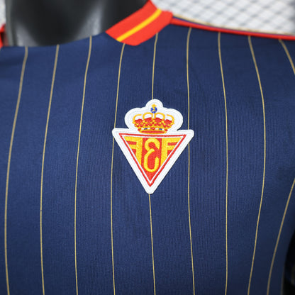 Real Zaragoza casual fit