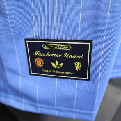 Manchester United casual fit
