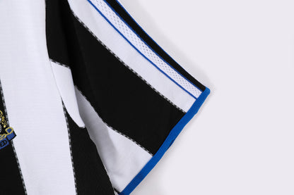 2000/2001 Newcastle home