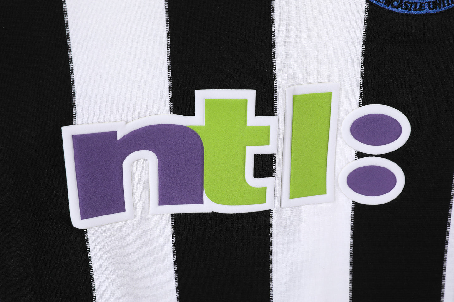2000/2001 Newcastle home