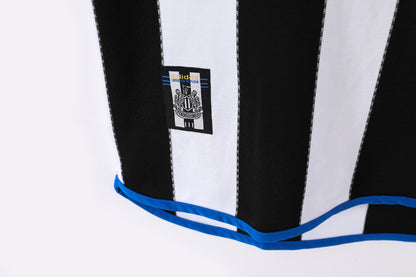 2000/2001 Newcastle home