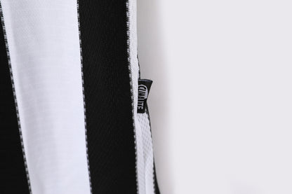 2000/2001 Newcastle home