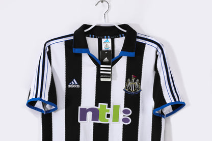 2000/2001 Newcastle home
