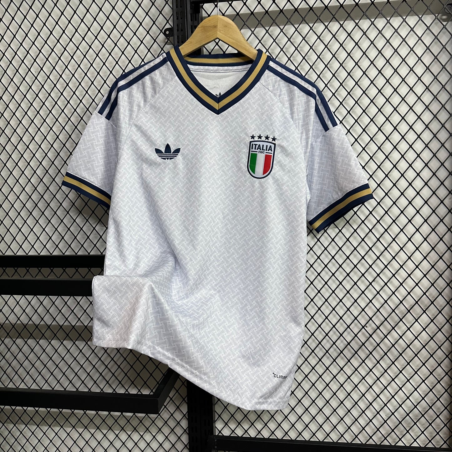 Italy 2026 away fan edition