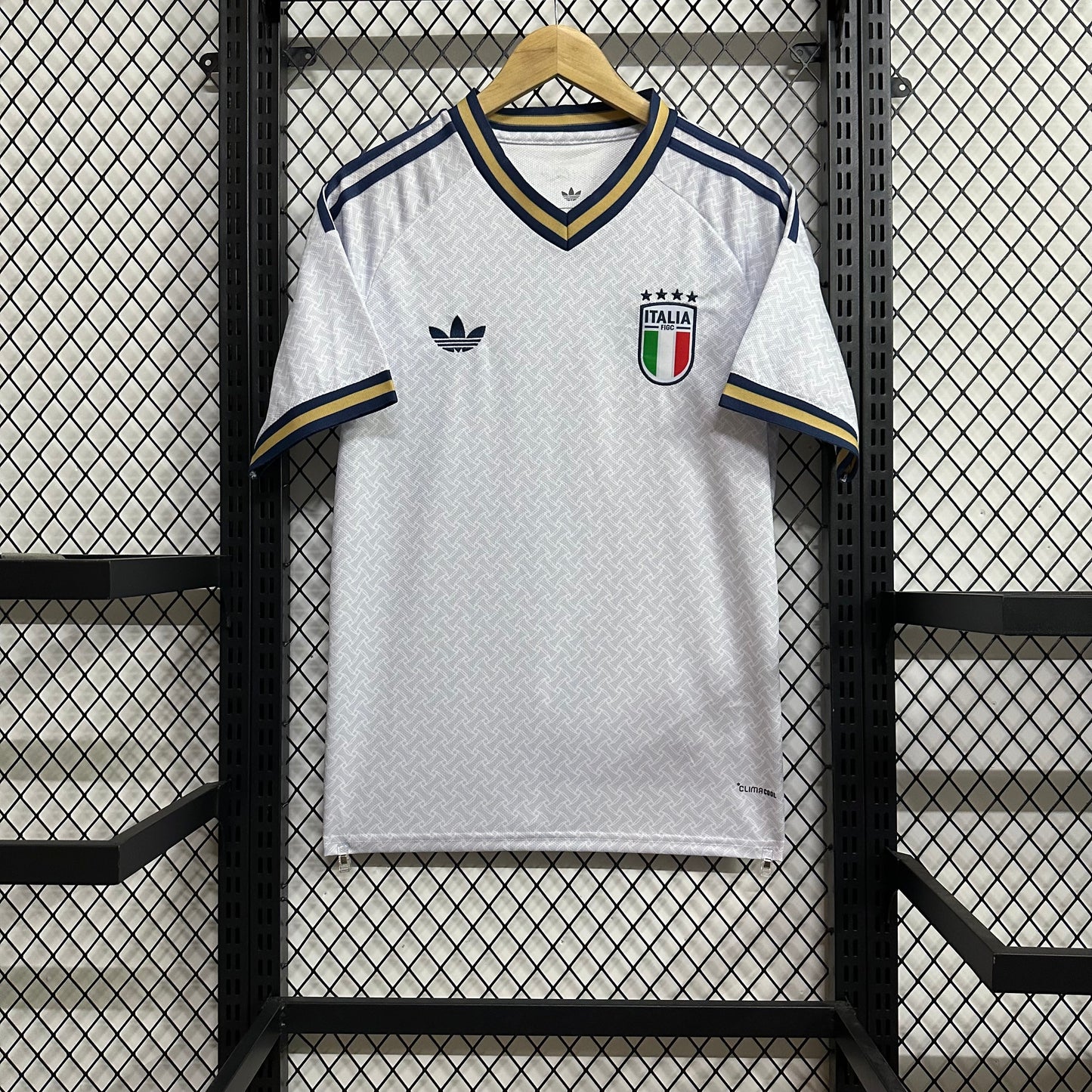 Italy 2026 away fan edition