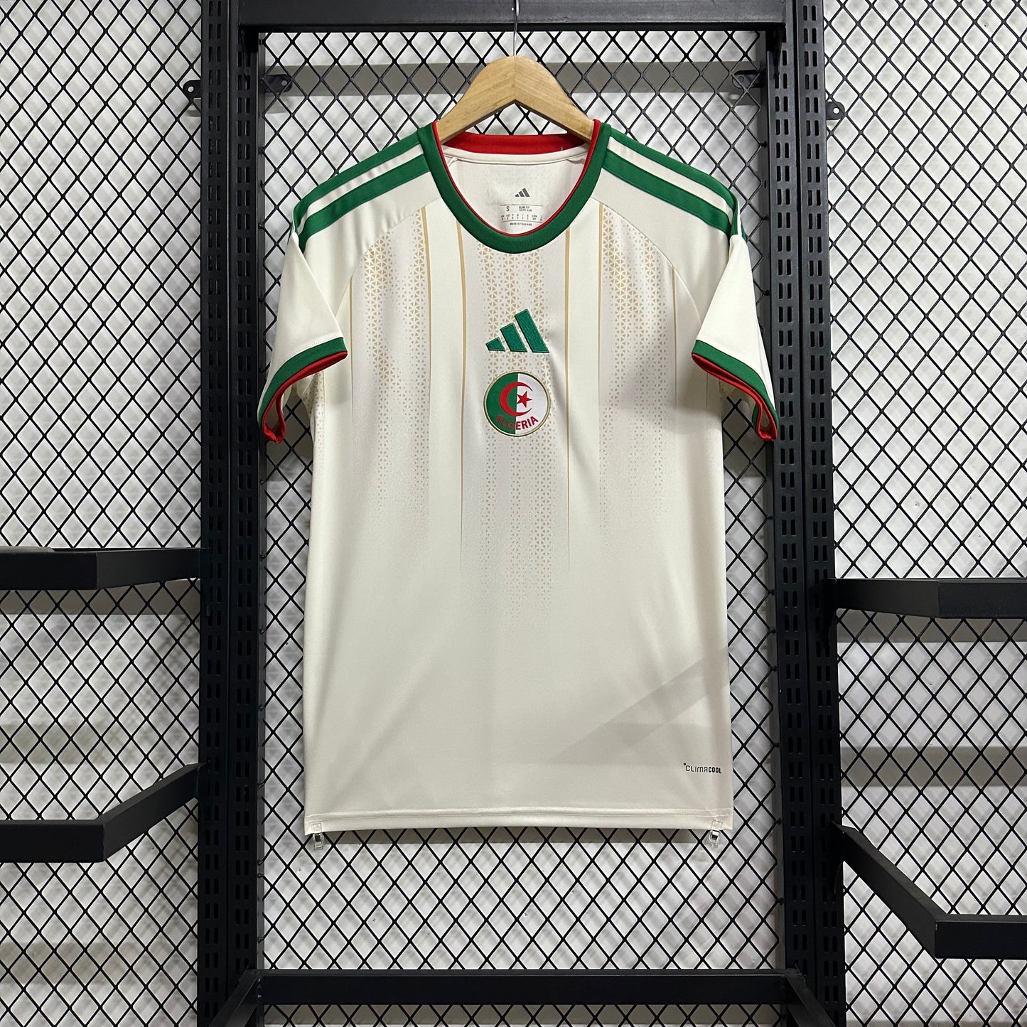 Algeria 2026 home fans version