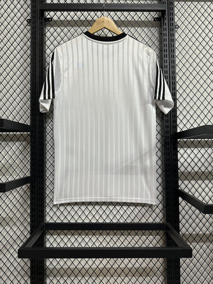Adidas Originals White fan version