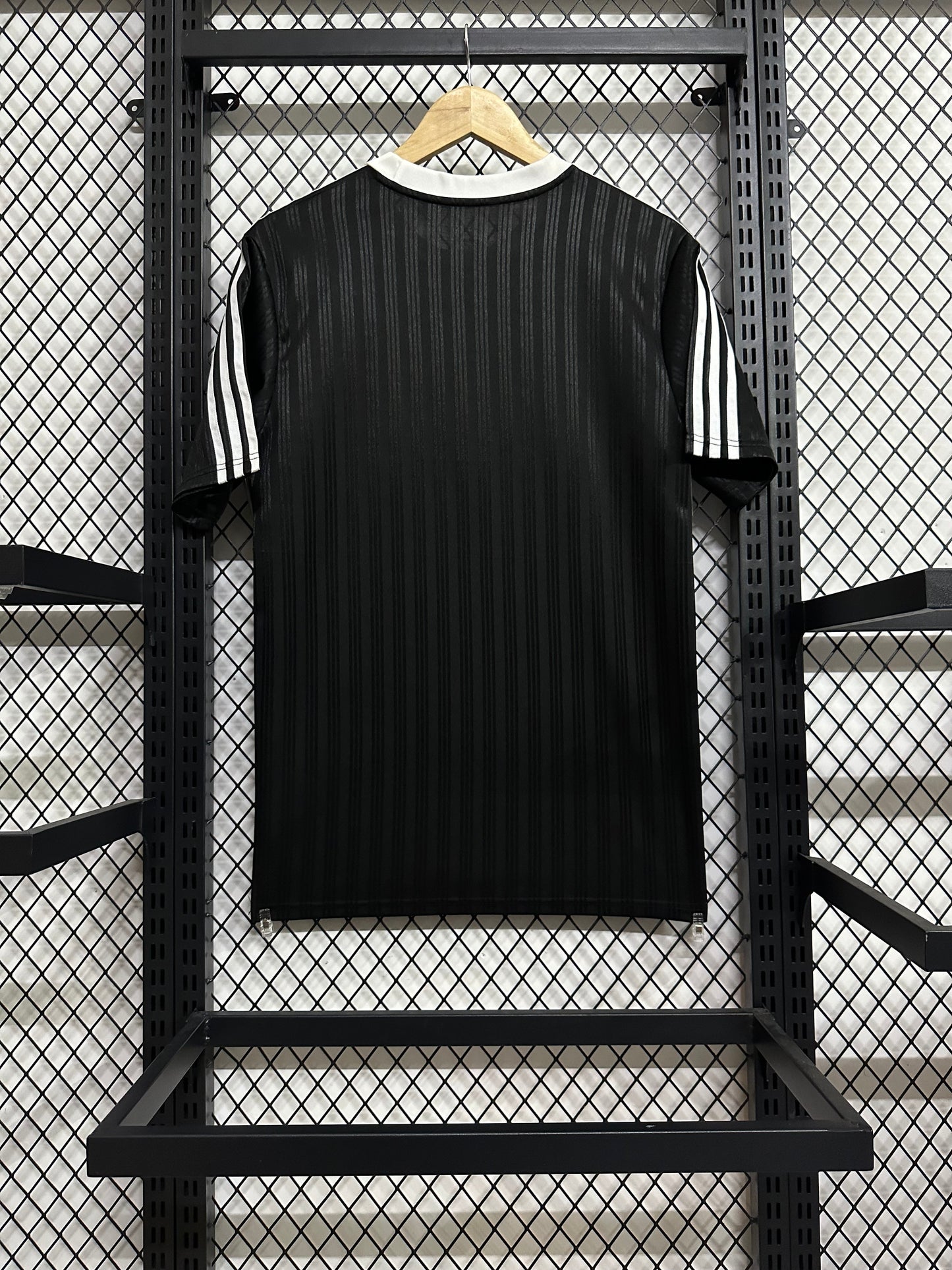 Adidas Originals Black fans version