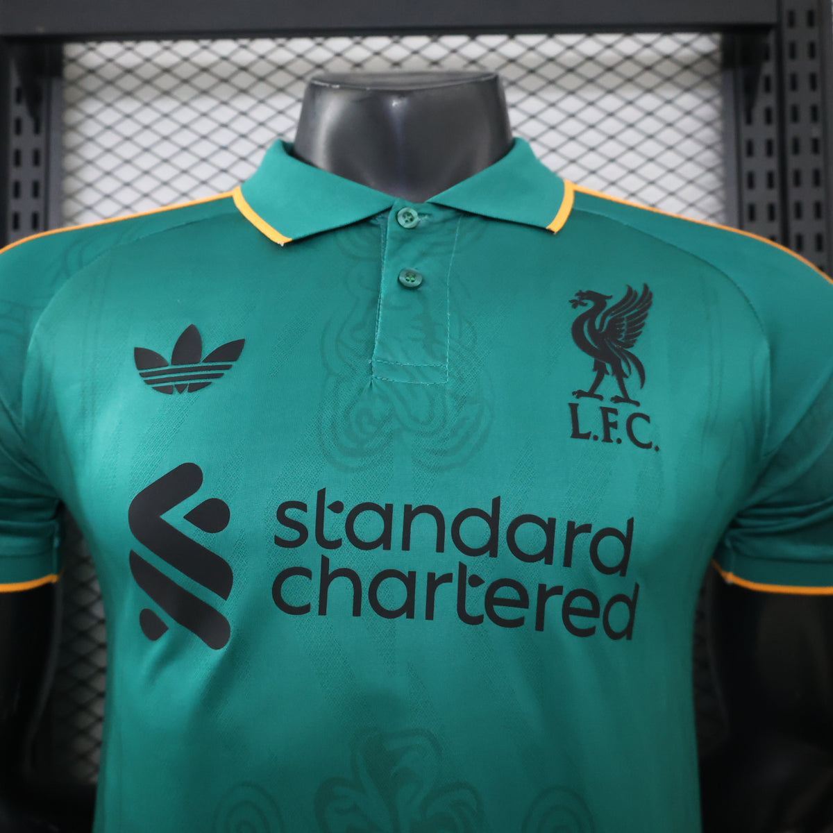 Liverpool 2026/27 third players version