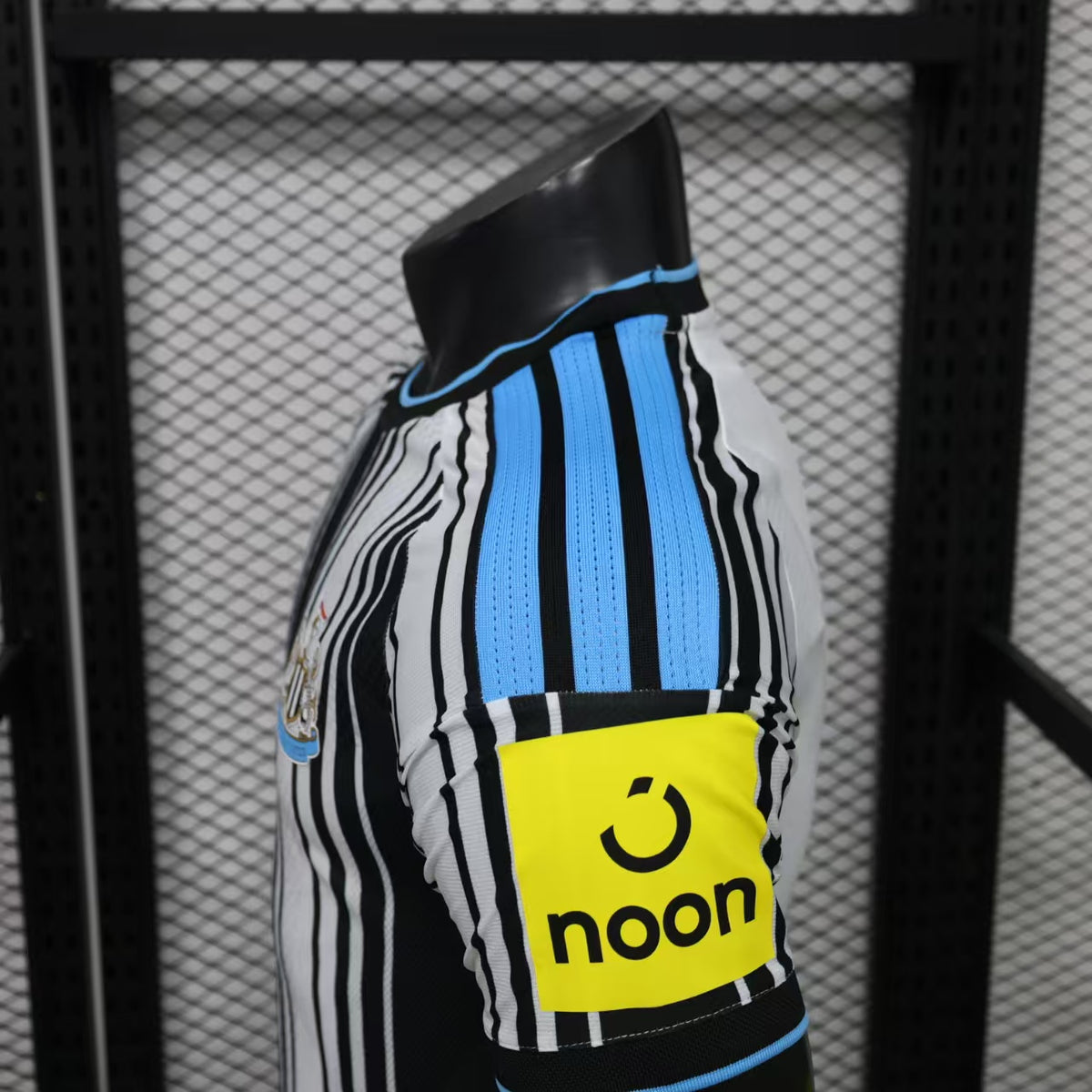 Newcastle United 2026/27 home jersey players version
