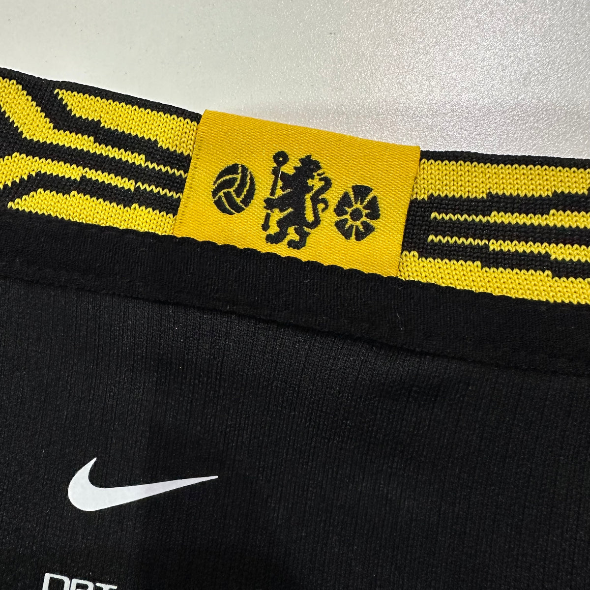 Chelsea 2026/27 away Jersey fans version