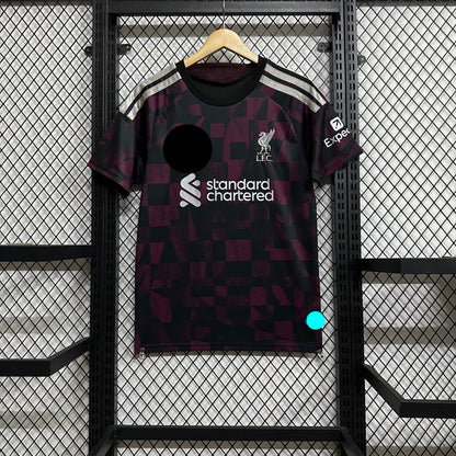 Liverpool 2026/27 third Jersey fans version