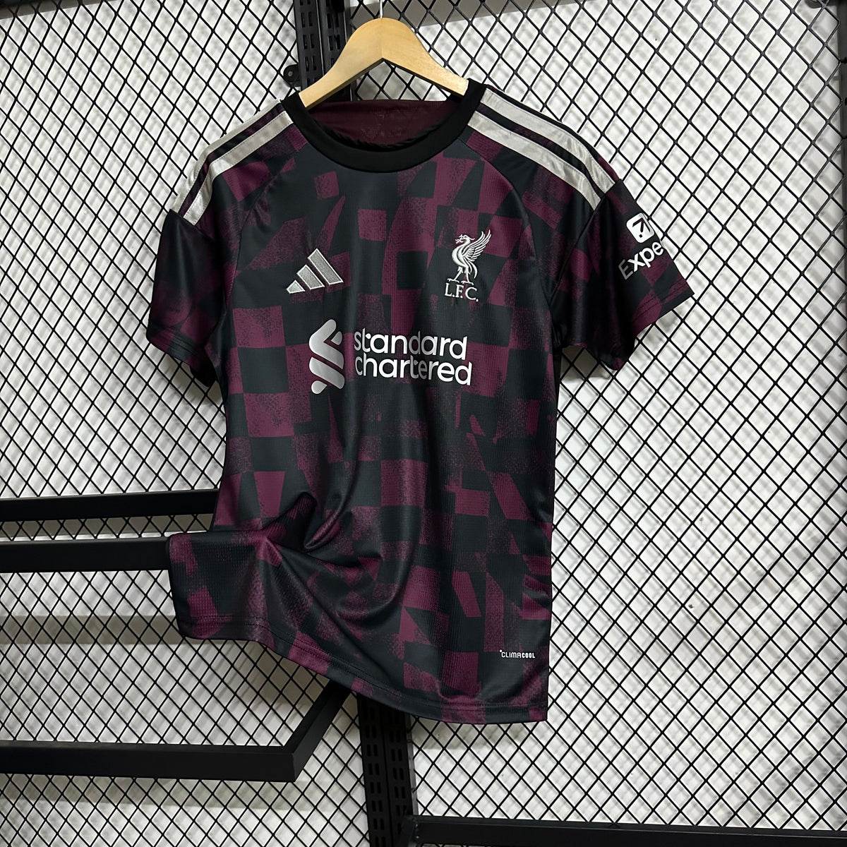Liverpool 2026/27 third Jersey fans version