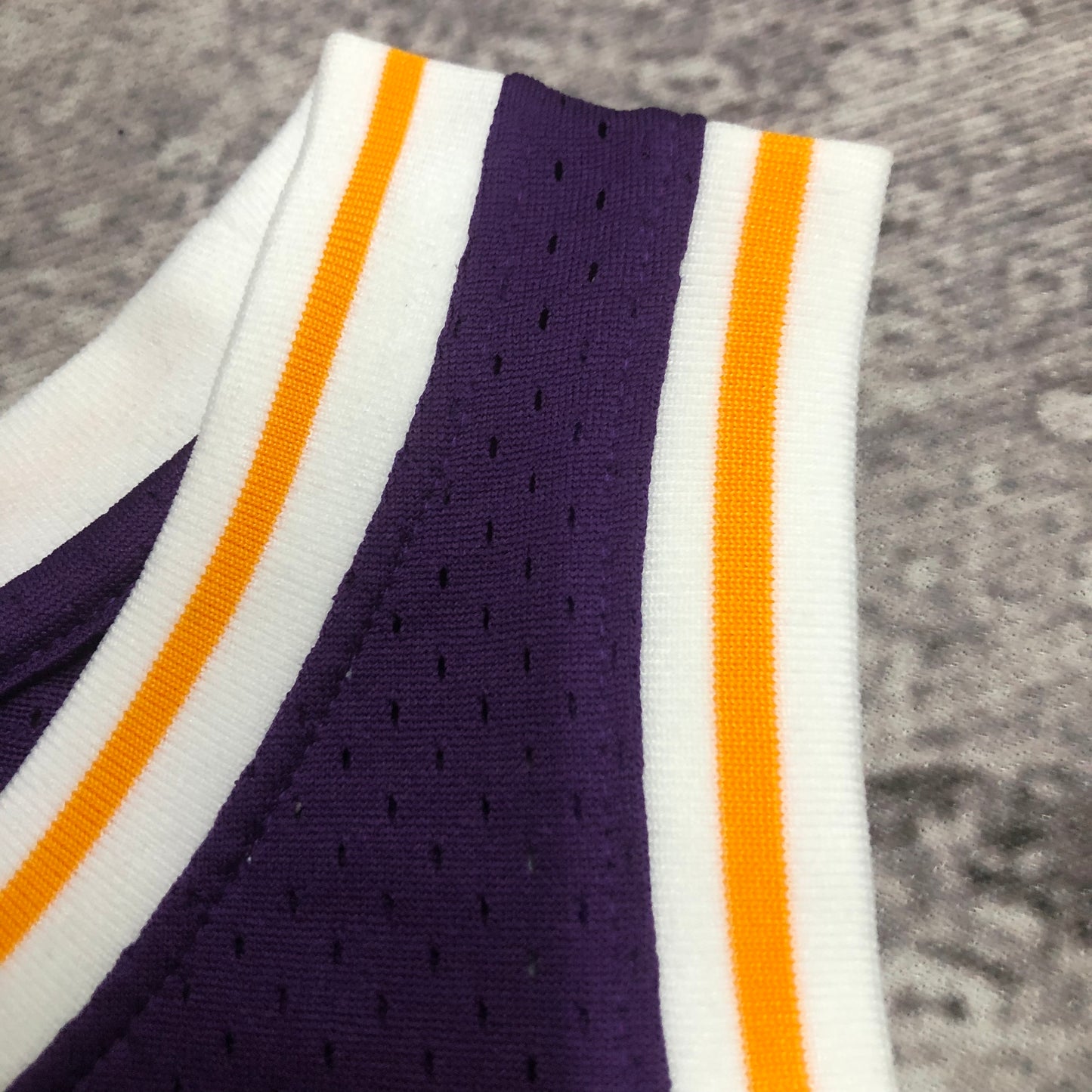 NBA Los Angeles Lakers 1984/1985 Magic Johnson classic Jersey