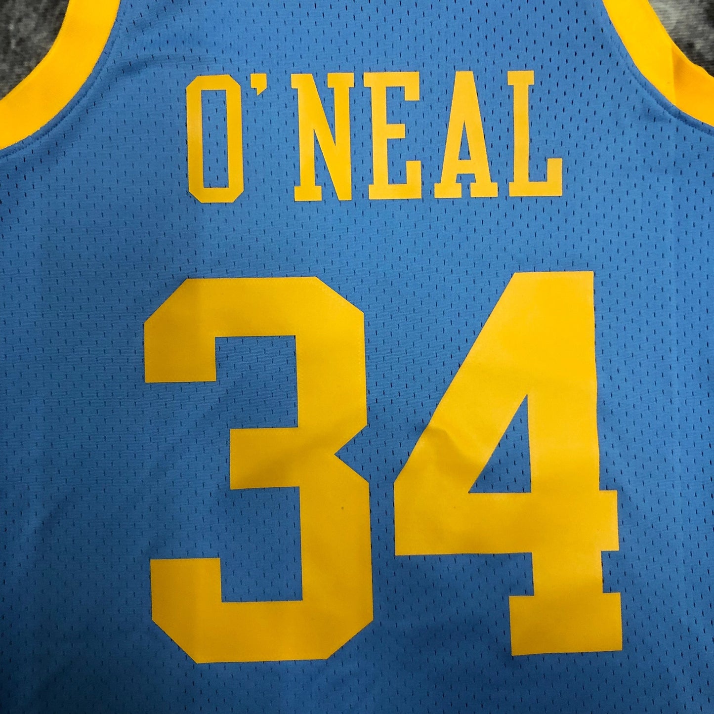 NBA Los Angeles Lakers 2001/2002 Shaquille O’Neal classic Jersey