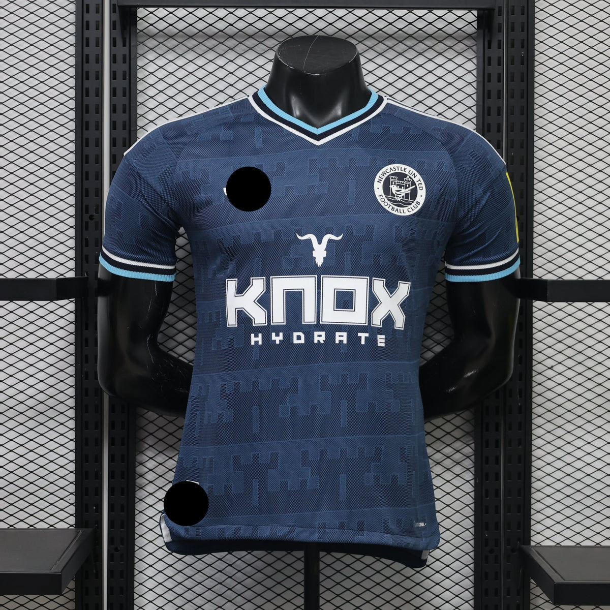 Newcastle 2026/27 away Jersey players version