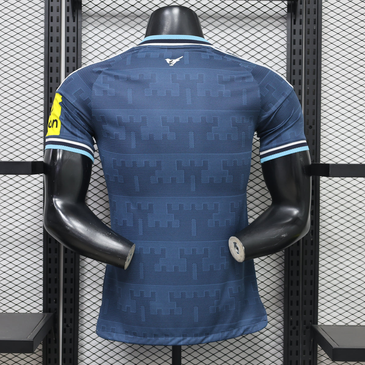 Newcastle 2026/27 away Jersey players version