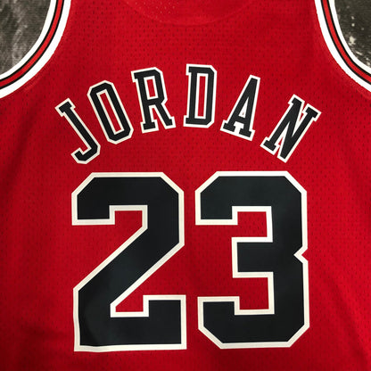 NBA Chicago Bulls 1997/98 #23 Michael Jordan classic Jersey