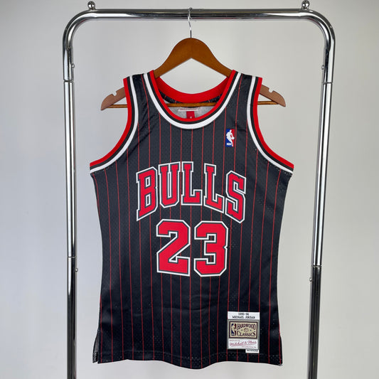 NBA Chicago Bulls 1995/96 #23 Michael Jordan classic Jersey