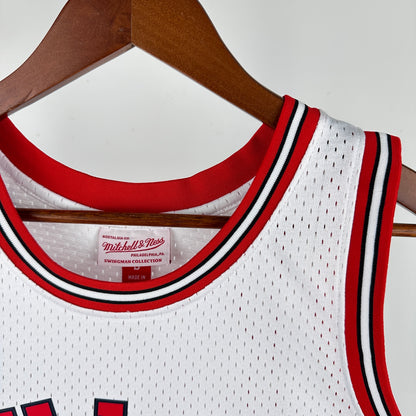 NBA Chicago Bulls 1984/85 #23 Michael Jordan classic Jersey