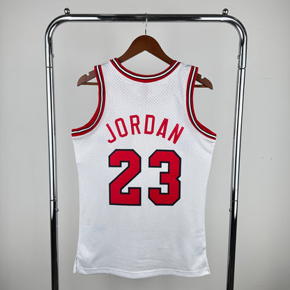 NBA Chicago Bulls 1984/85 #23 Michael Jordan classic Jersey