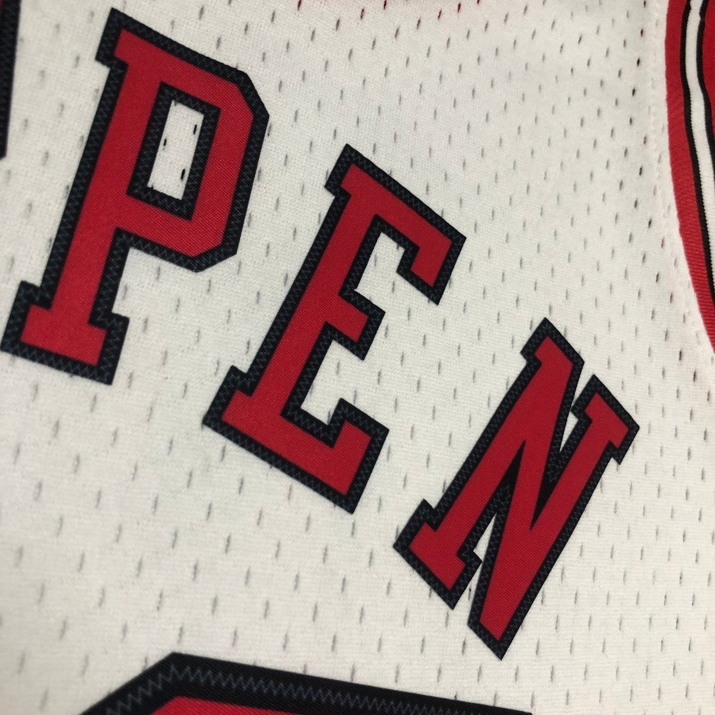 NBA Chicago Bulls 1997/98 #33 Scottie Pippen  classic Jersey