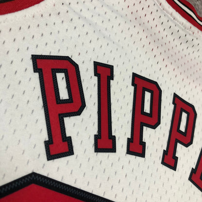 NBA Chicago Bulls 1997/98 #33 Scottie Pippen  classic Jersey