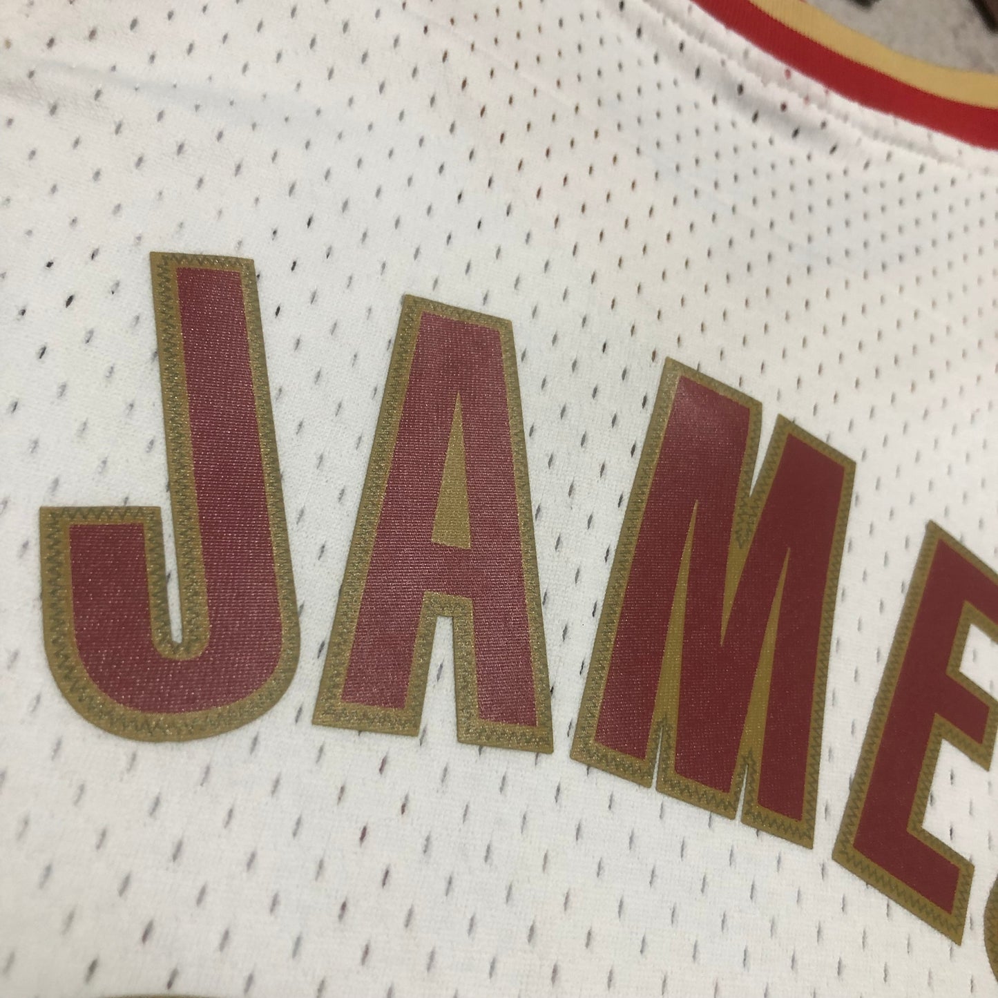 NBA Cleveland Cavaliers 2003/04 #23 LeBron James classic Jersey