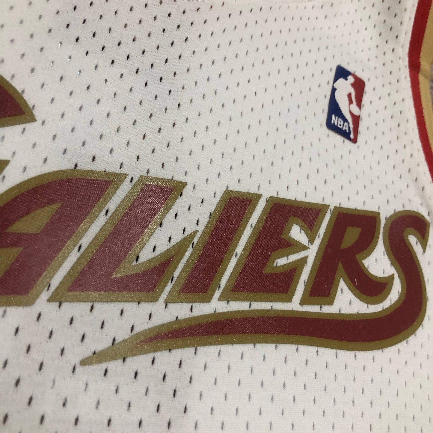 NBA Cleveland Cavaliers 2003/04 #23 LeBron James classic Jersey
