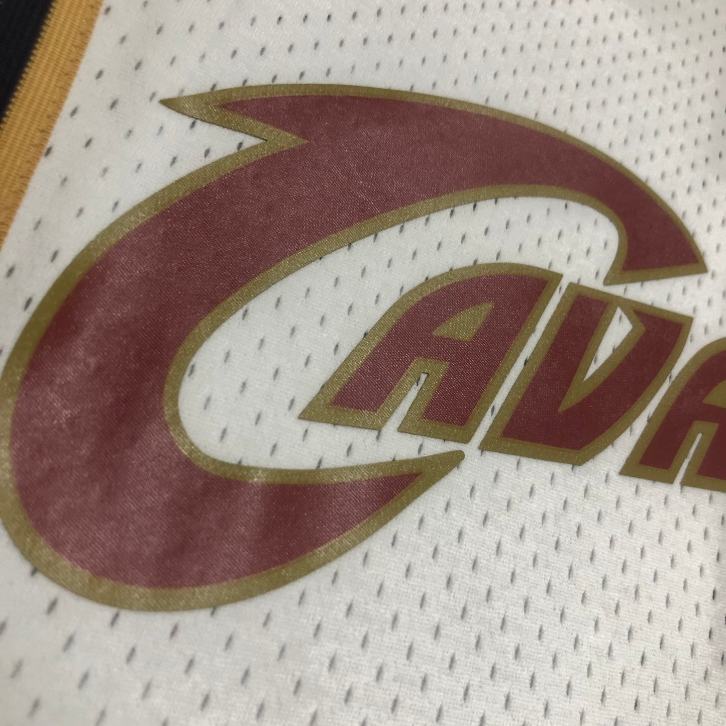 NBA Cleveland Cavaliers 2003/04 #23 LeBron James classic Jersey