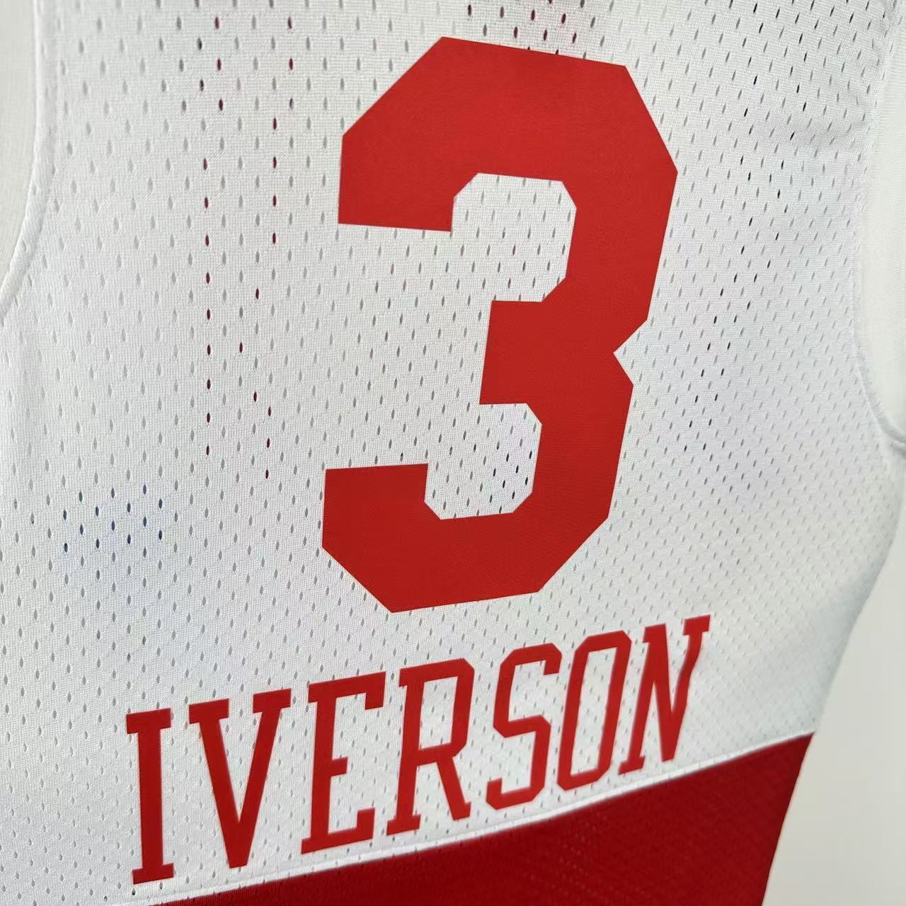 NBA Philadelphia 76ers 2003/04 #3 Allen Iverson  Classic Jersey