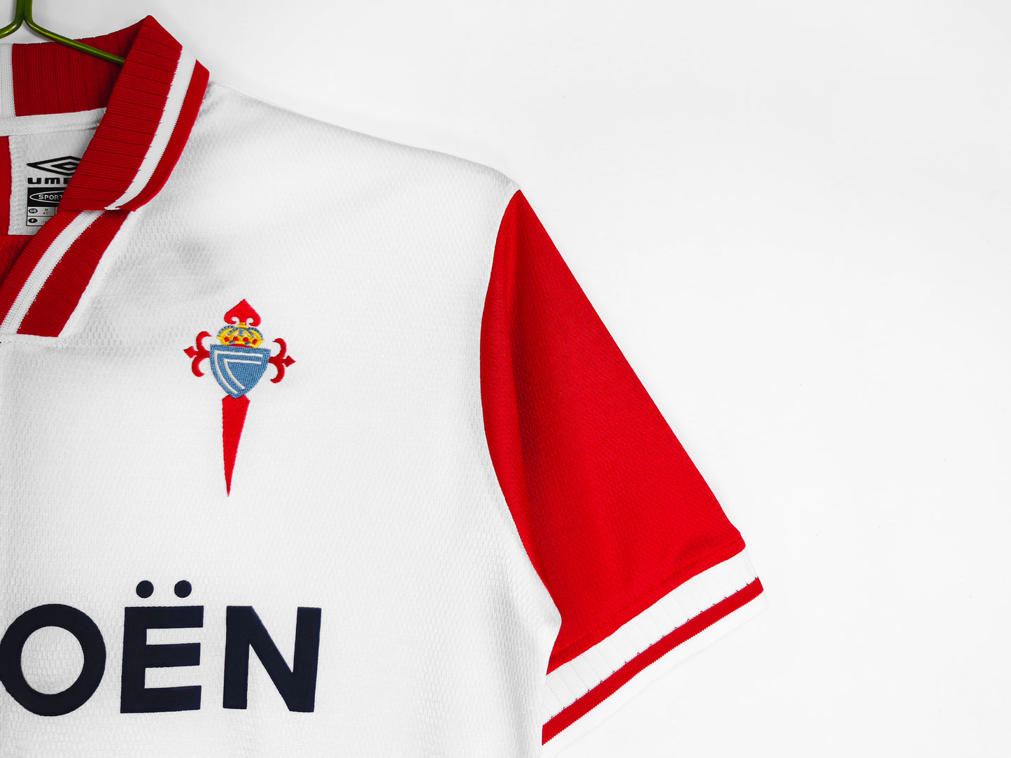 Celta Vigo away 2001/2002