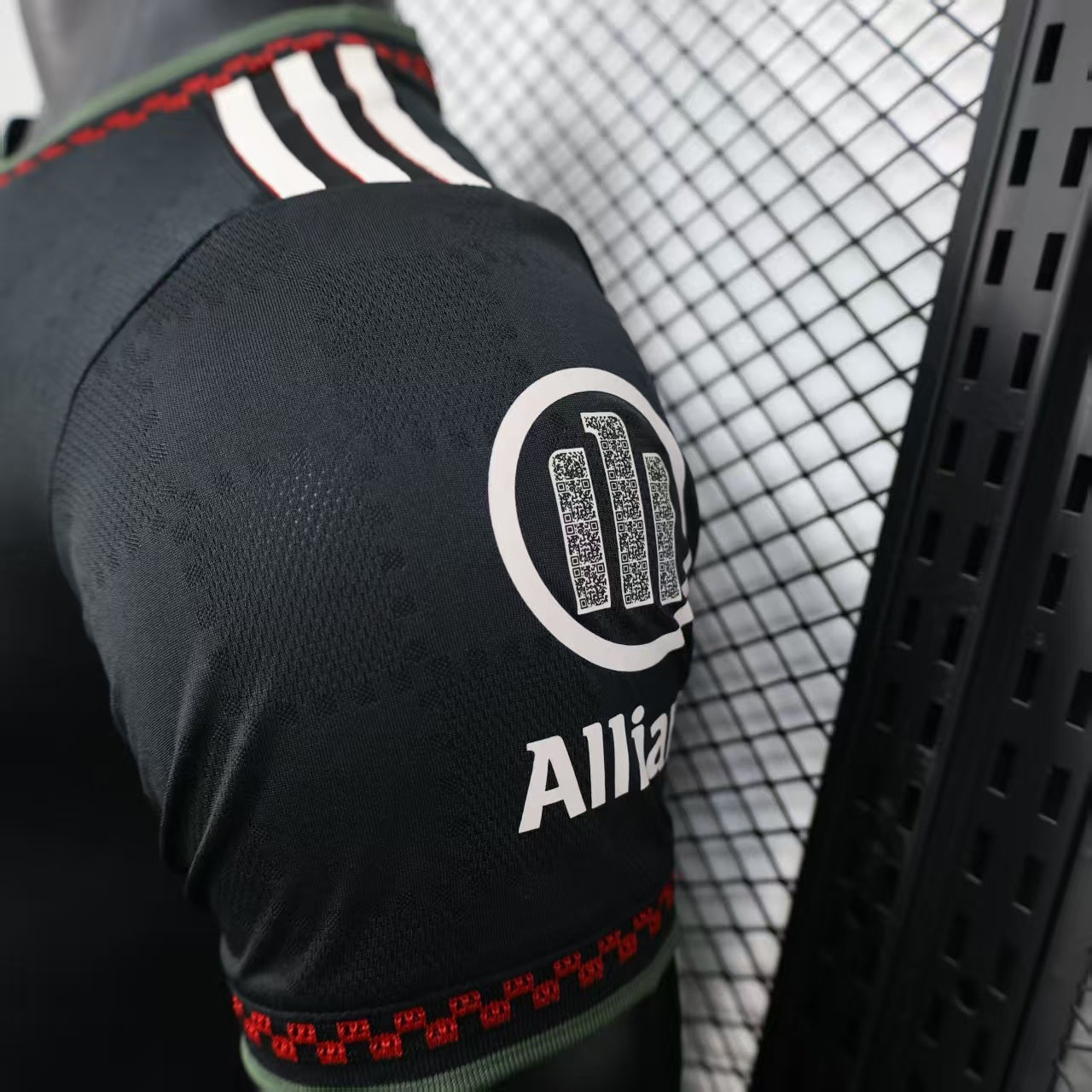 Bayern Munich Black jersey 2025/2026