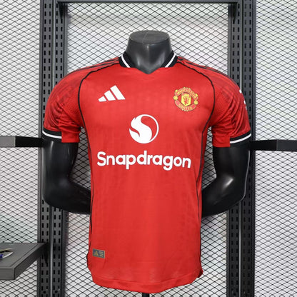 Manchester United 2025/2026 home players jersey