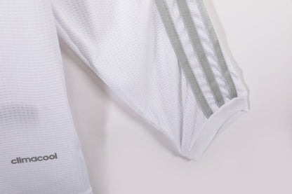 Long sleeve: 2015/16 Real Madrid home