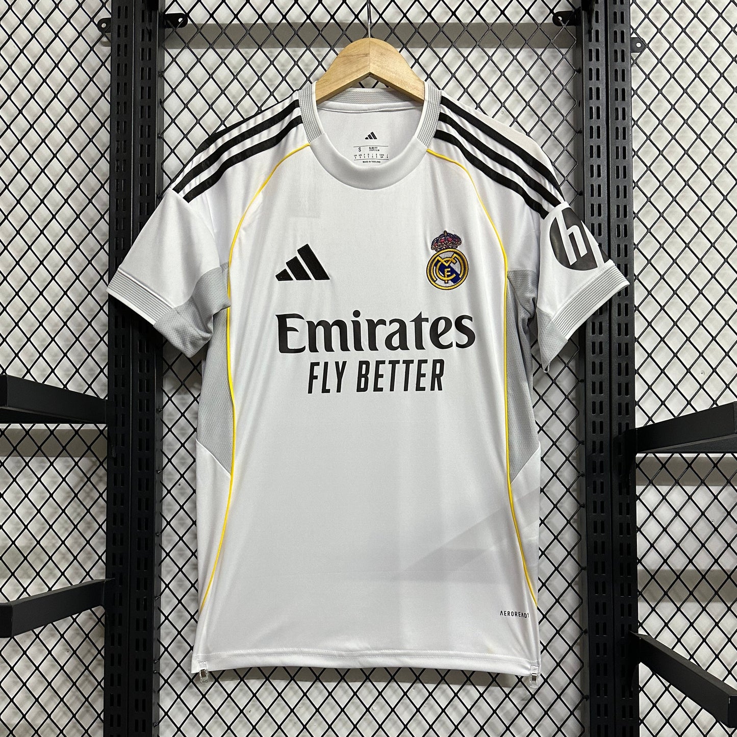 Real Madrid 2025/26 home with shorts
