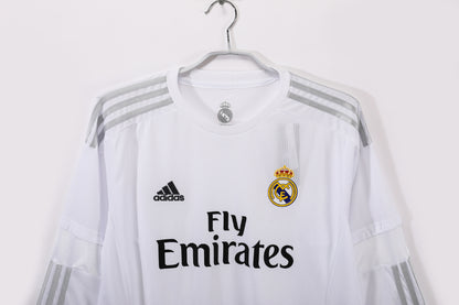 Long sleeve: 2015/16 Real Madrid home