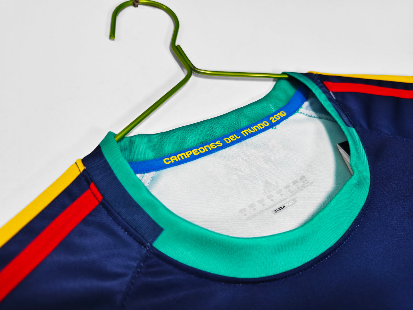 2010 spain goalkeeper jersey