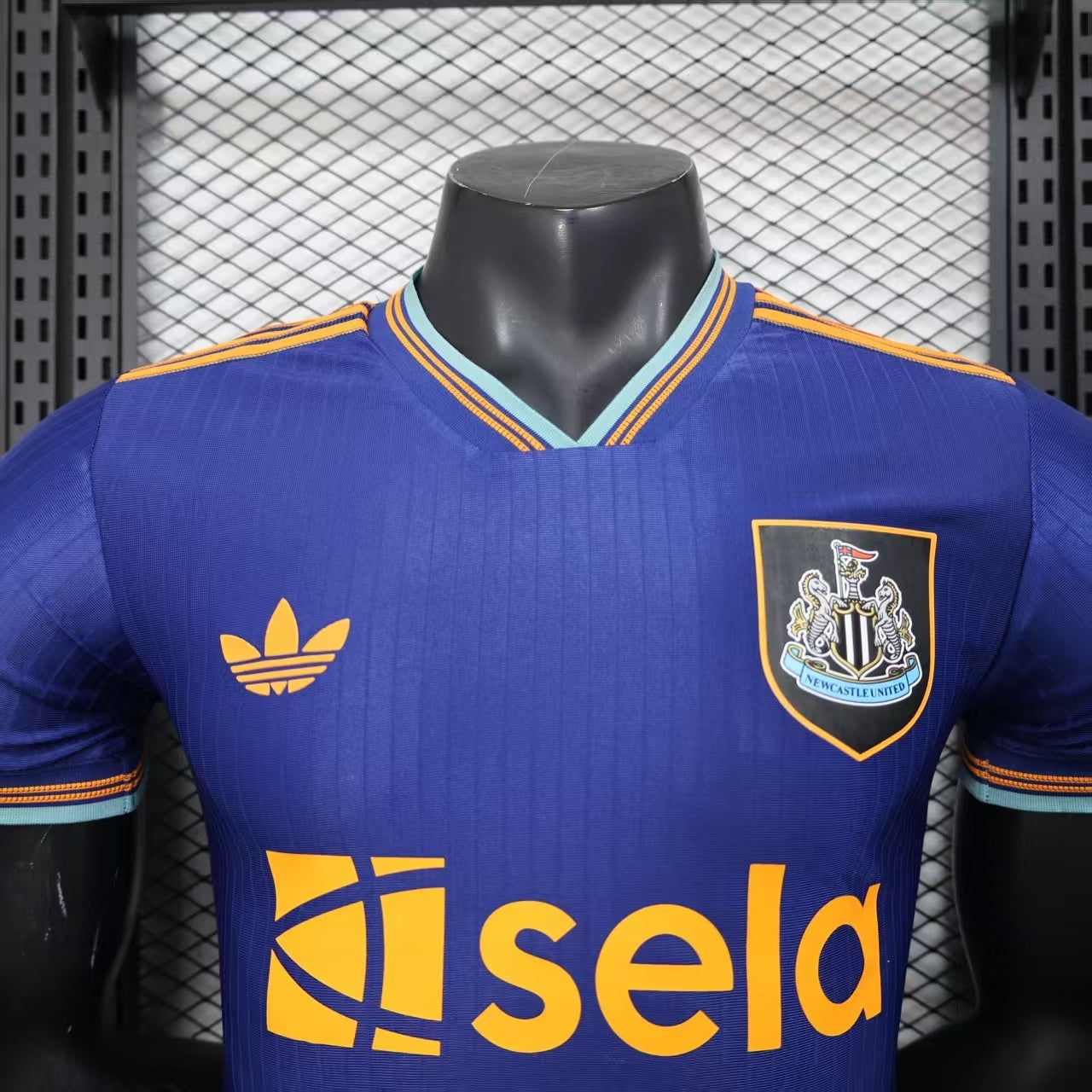 New Castle third blue jersey 2025/2026 kit