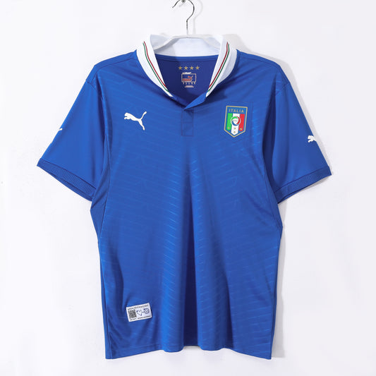 2012 Italy home