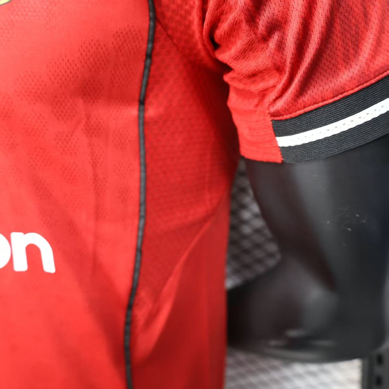 Manchester United 2025/2026 home players jersey