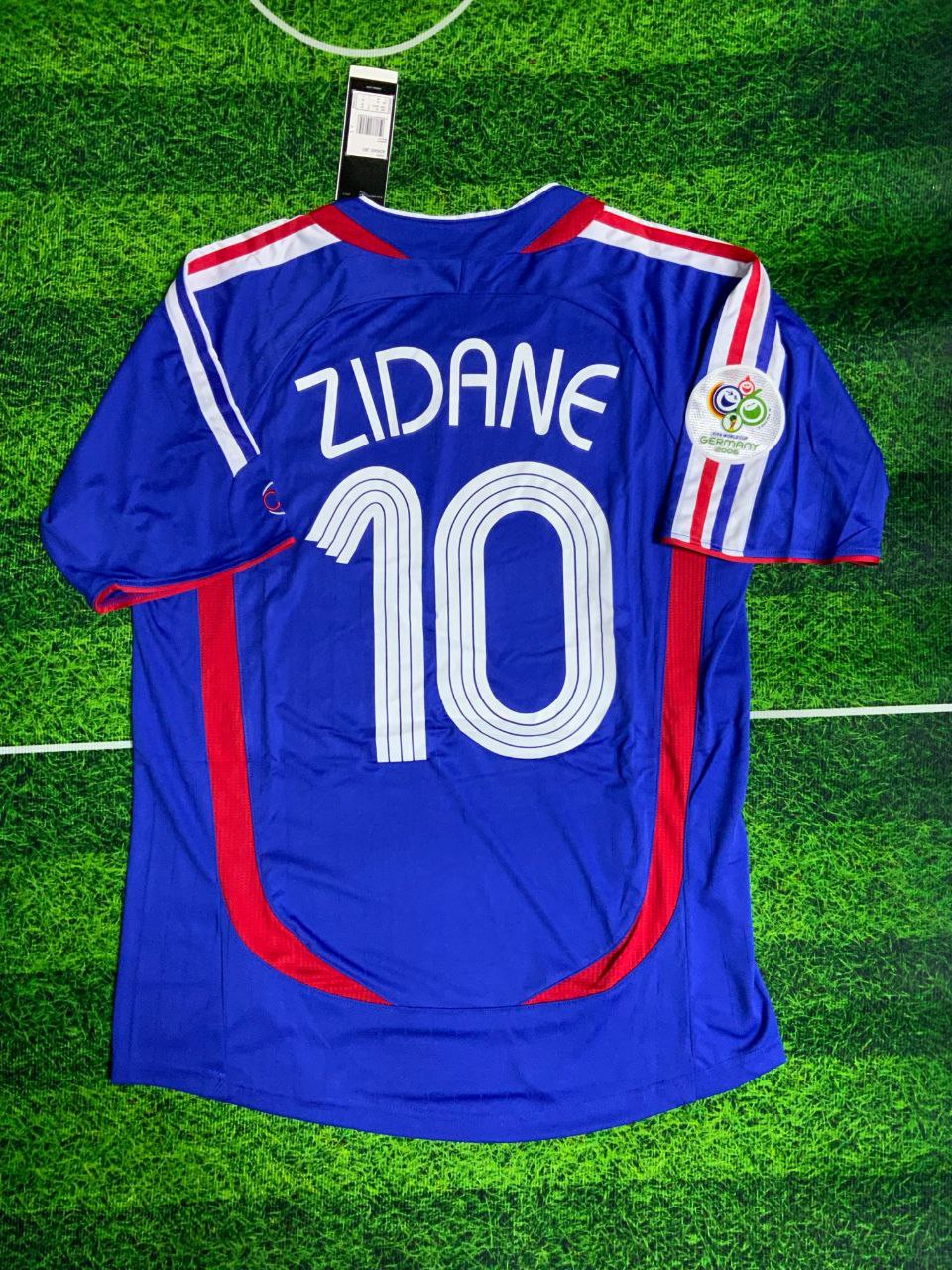 France home 2006 #ZIDANE all badges